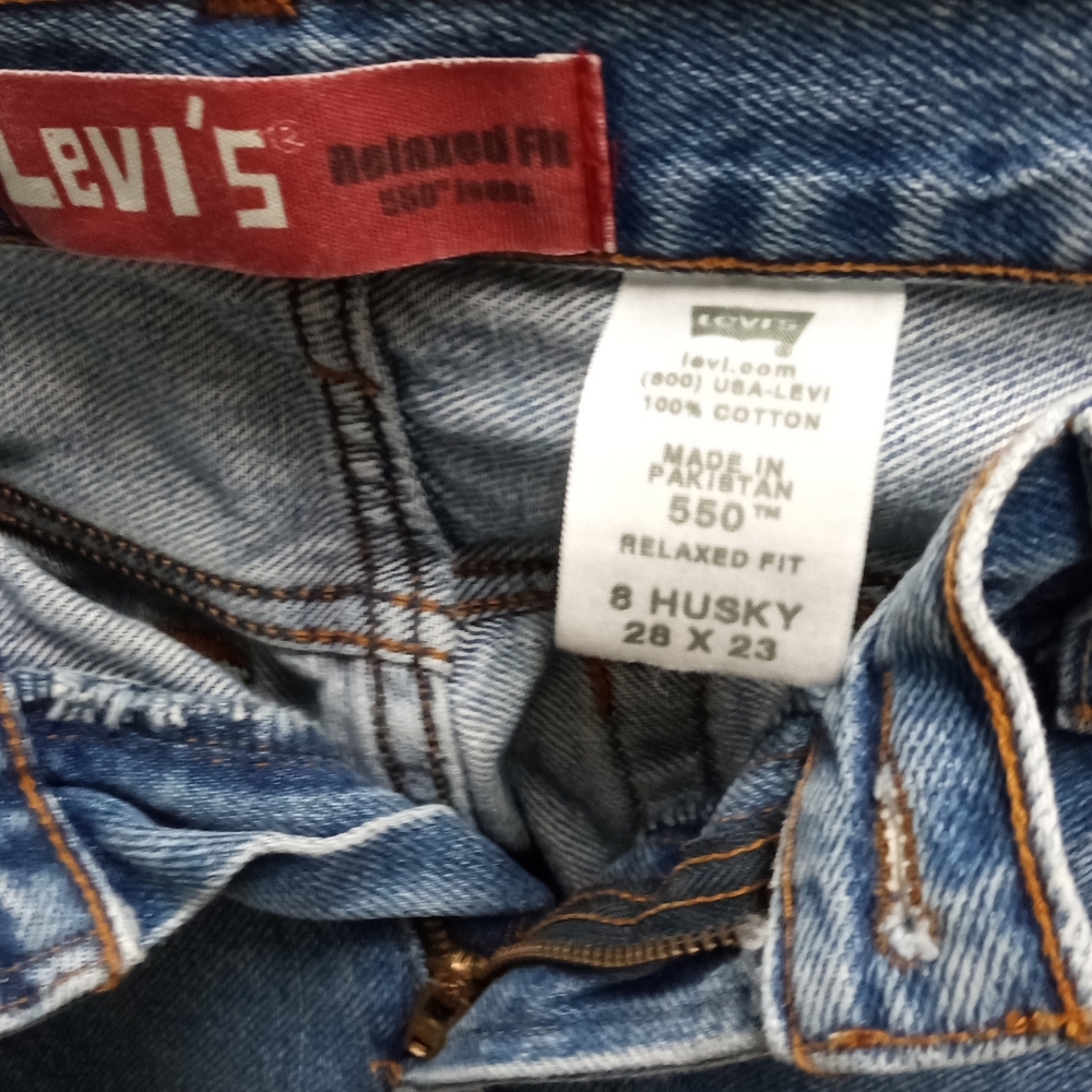 Levi's Husky Boy’s Medium Blue Relaxed Denim Jeans Women Jorts Bermuda Shorts - Picture 6 of 13
